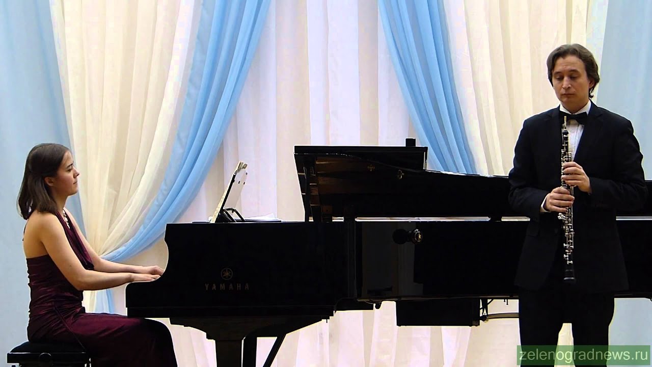 Алексей Балашов (гобой) и Ксения Лубянцева (фортепиано). Концерт ...