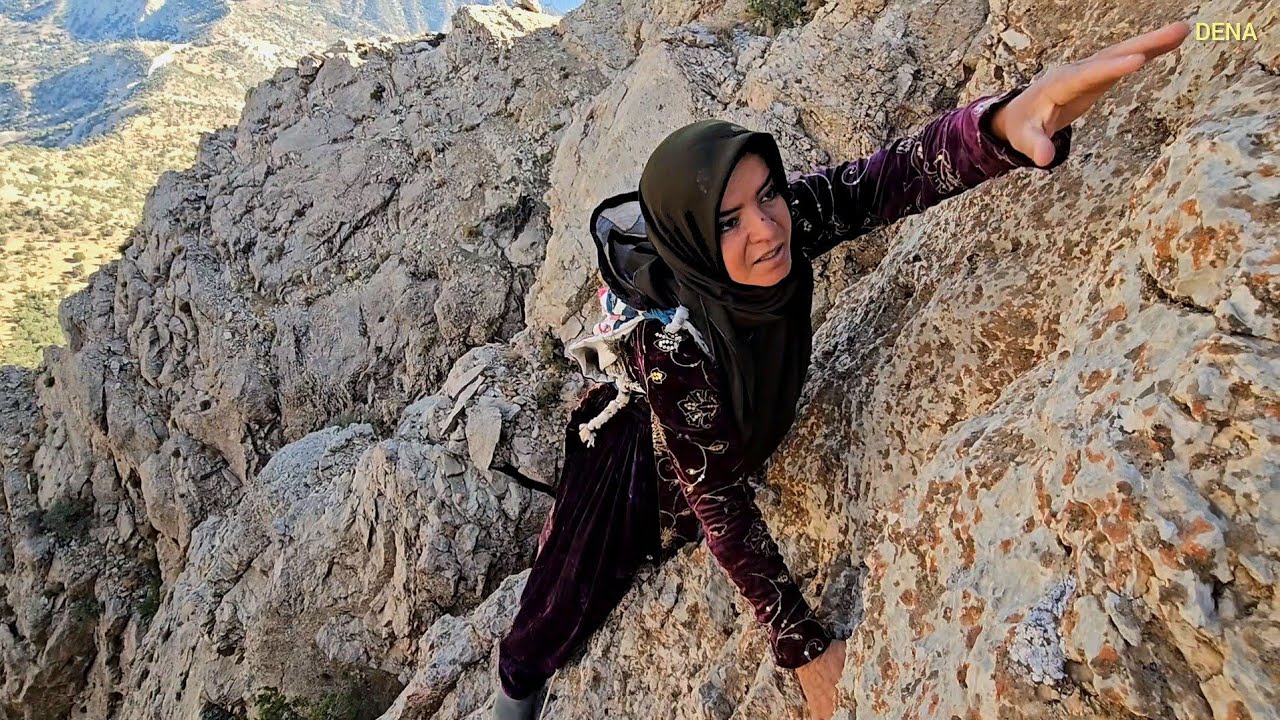 🌲A story of Kulthum's hardest day:grinding and searching for firewood in the inaccessible mountains🪓