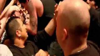 Papa. Roach. Live. And. Murderous. In. Chicago. LAST RESORT
