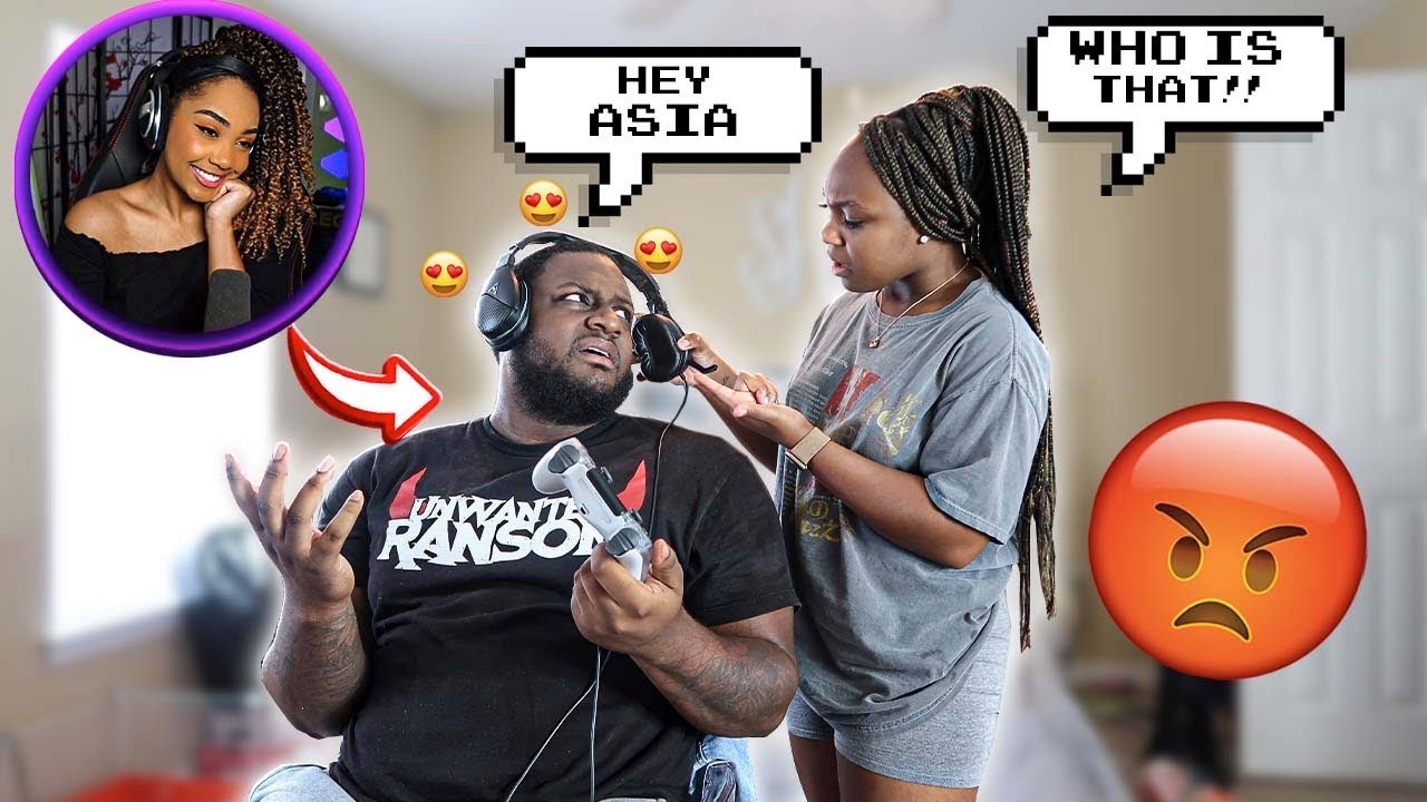 ИГРАЮ С ДЕВУШКАМИ В СЕТИ, ЧТОБЫ ПОСМОТРЕТЬ, КАК ОТРЕАГИРУЕТ МОЯ ДЕВУШКА... *УМОРО*