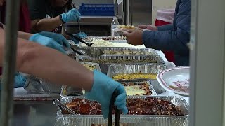 Valley ministry cooks up Christmas meal for men’s shelter