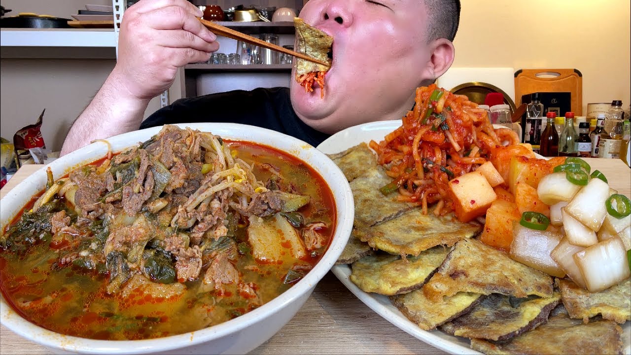 술마신 다음날 얼큰이 해장국밥+소고기육전 해장먹방 MUKBANG
