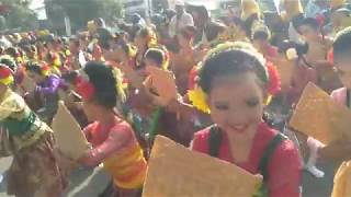 MERINDING!!! KARNAVAL TERPANJANG HINGGA 1 JT PESERTA TARI KIPAS BANDUNG