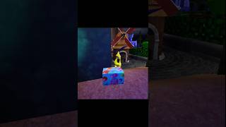 🦅 Yellow Monster Killed My Friend 😱 #horror #gameplayvideo #rainbowfriends #horrorgaming #games