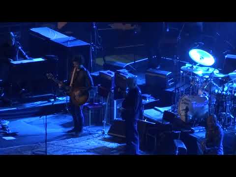 Somebody's Knockin' - Eric Clapton 10/6/18 MSG
