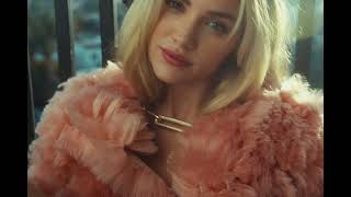 Behind The Scenes With Michelle Randolph The Glass Magazine