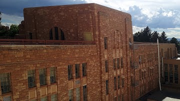 Fly-through point cloud animation