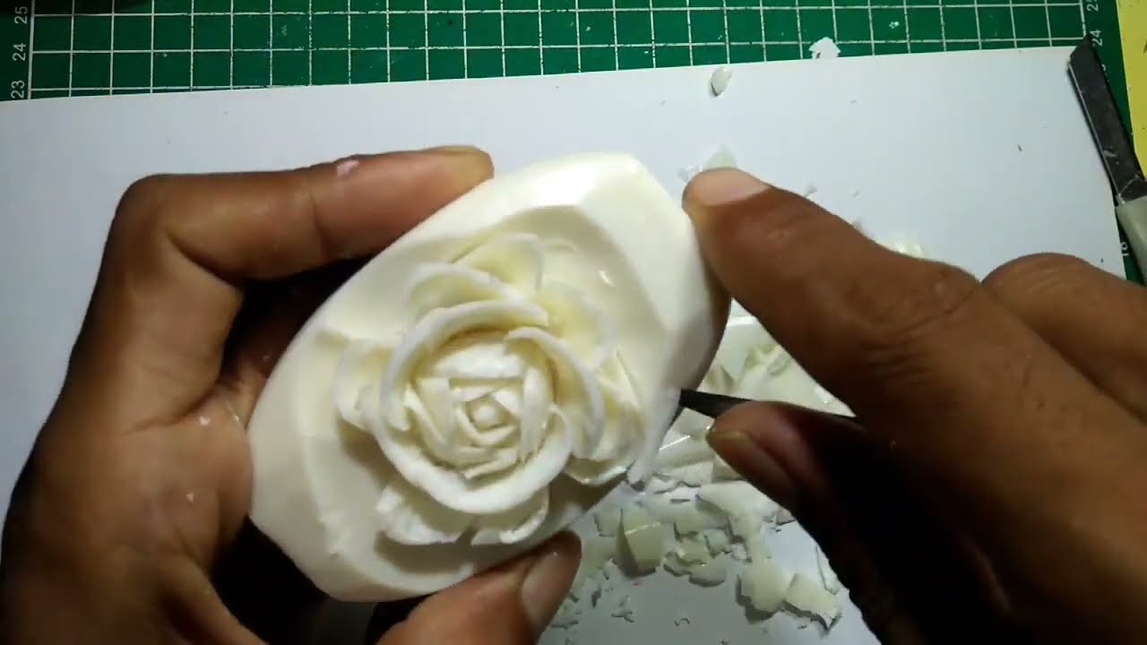 Soap Carving Cara Mengukir Sabun Bentuk Bunga Youtube