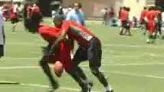 '08 Nike Training Camp: Miami: RBvLB
