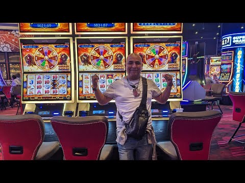 Exploring Rio Las Vegas Resort | Hotel & Casino Right Off The Strip On Flamingo Road