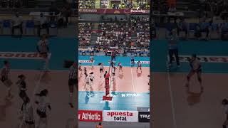 Alianza Lima por el centro fue determinante  #alianza #volleyball
