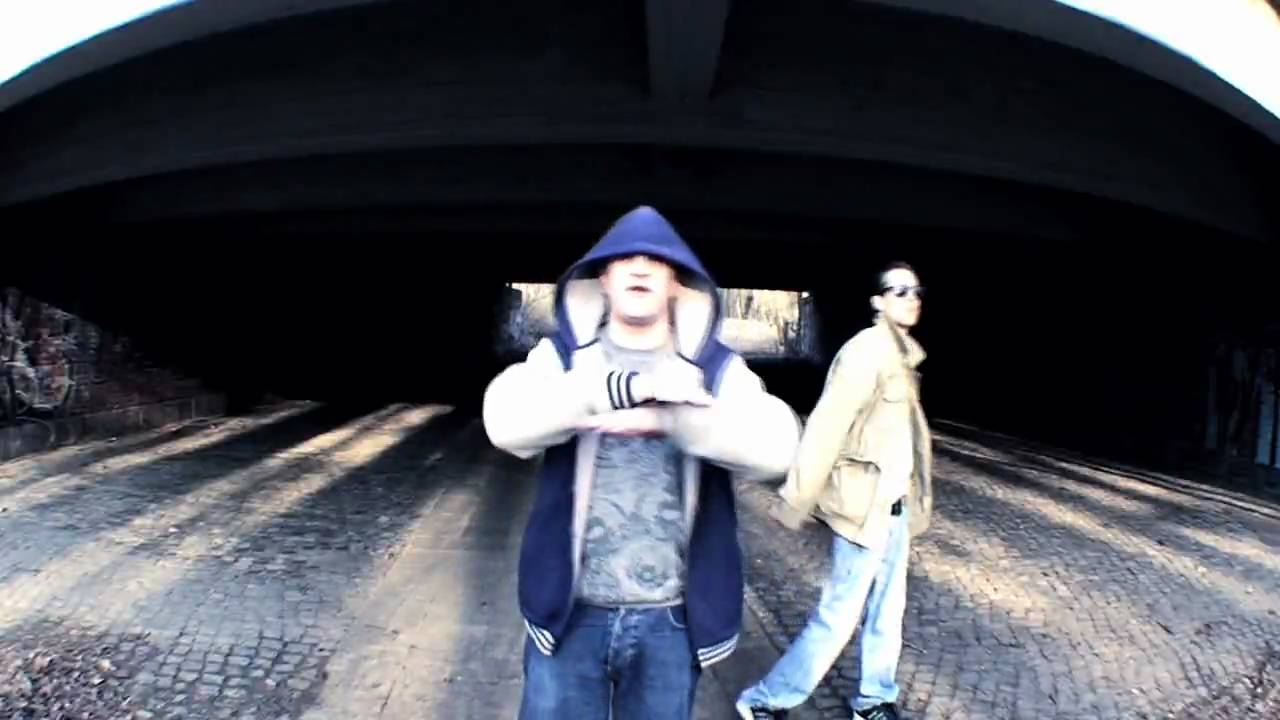 Watch FreshKaiN & sOz - Just do it (Exklusiv) on YouTube Watch FreshKaiN & sOz - Just do it (Exklusiv) on YouTube