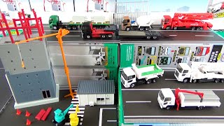 Let's open the "GJ! 100 Views of Working Vehicles 002 Construction Site to Build the Future" BOX ♪