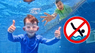 Aturan keselamatan di kolam renang bersama Alex