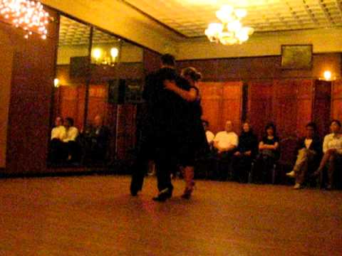 Damian Thomson & Jenifer Olson @ Dance Tango NYC 2010