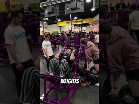 صوت إنذار غبي في صالة الألعاب الرياضية