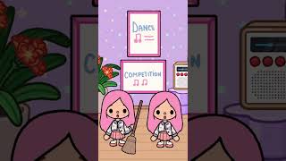 Girl Is Jealous Of Me And My Twin Sister | Toca Life Story Resimi