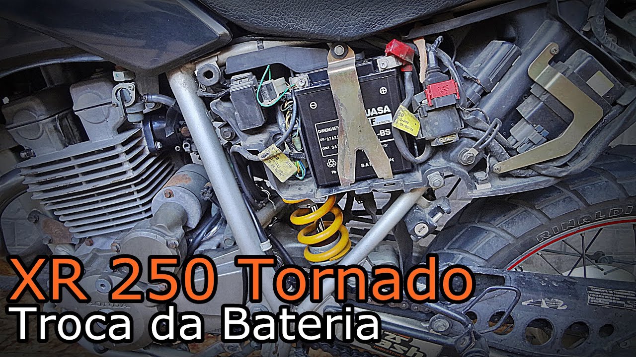 XR 250 TORNADO - Troca da Bateria - YouTube XR 250 TORNADO - Troca da Bateria - YouTube