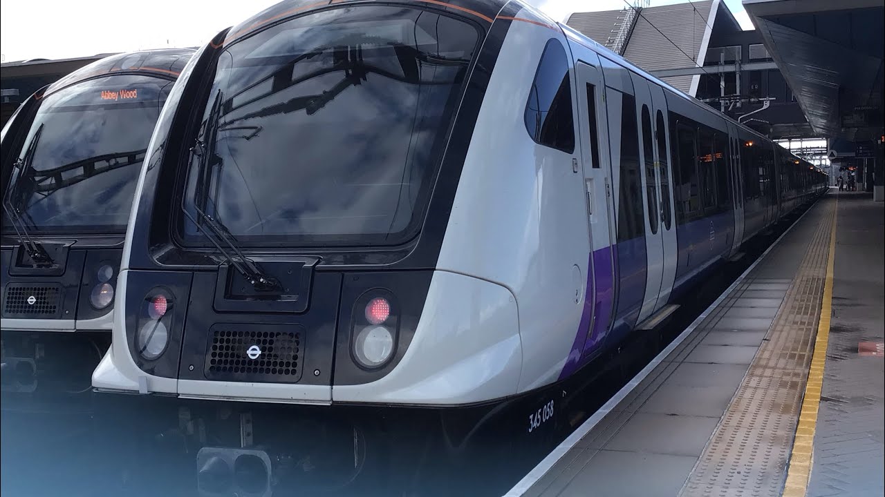Crossrail Elizabeth line departing - YouTube