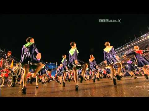 BBC ALBA - Edinburgh Military Tattoo 2011 - Tattoo Rìoghail Dhùn Èideann 2011 - Final