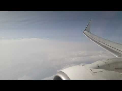 Transavia HV5027, heavy turbulence, Captain says,  cabine crew take your seats !