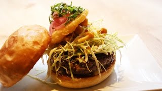 『UMAMI BURGER（ウマミバーガー）』が日本上陸　日本限定メニューなど