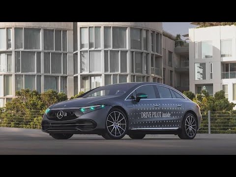 Mercedes-Benz unveils new color for lights to indicate self-driving mode