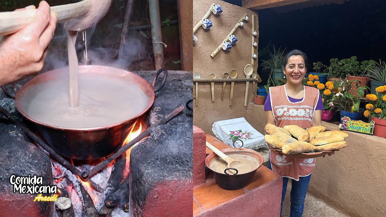 Con Arto Frío Pero Con Empanadas de Calabaza y Atole de Galleta Con Chocolate