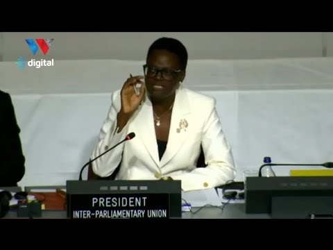 SPIKA TULIA ALIVYOWAWASHIA MOTO WAZUNGU BILA UOGA KWENYE IPU MIMI SIO MUNGU WALA MALAIKA