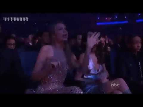 Selena Gomez Taylor Swift Rapping Nicki Minaj Super Bass Ama 2011 Hq