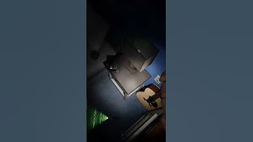 gf tries phasmophobia for the first time #phasmophobia