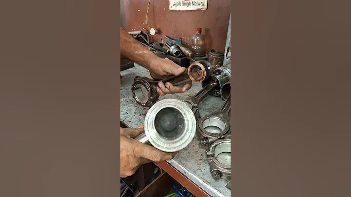 How to piston fit#toptrending #expert #mechanic #viral #honing #poland #sleeve #engine #jcb #machine