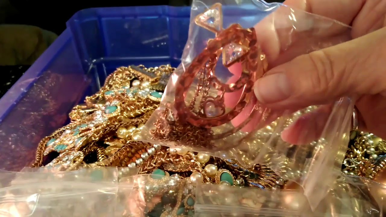 Wearable Jewelry Craft Lot 2 Shop Goodwill, Thrift haul, Vintage