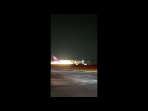 Sparks Fly as FedEx Plane Crash-Lands on Chattanooga Runway -- Storyful