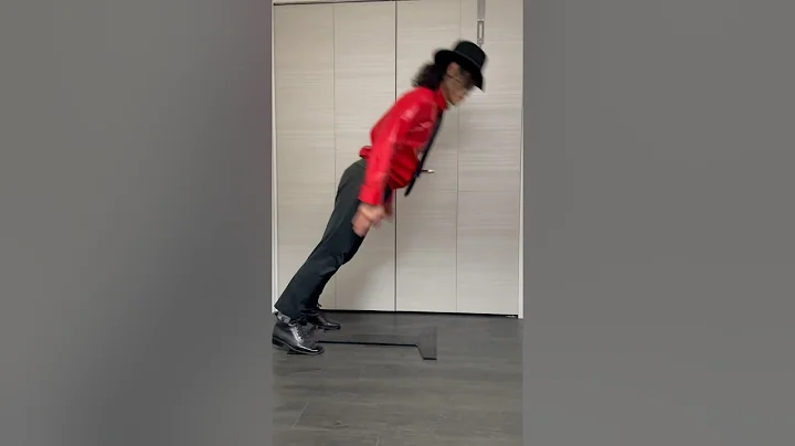 No Gravity 🕴🏿3️⃣. #michaeljackton #moonwalk #kingofpop #neverland #mj #michaeljackson