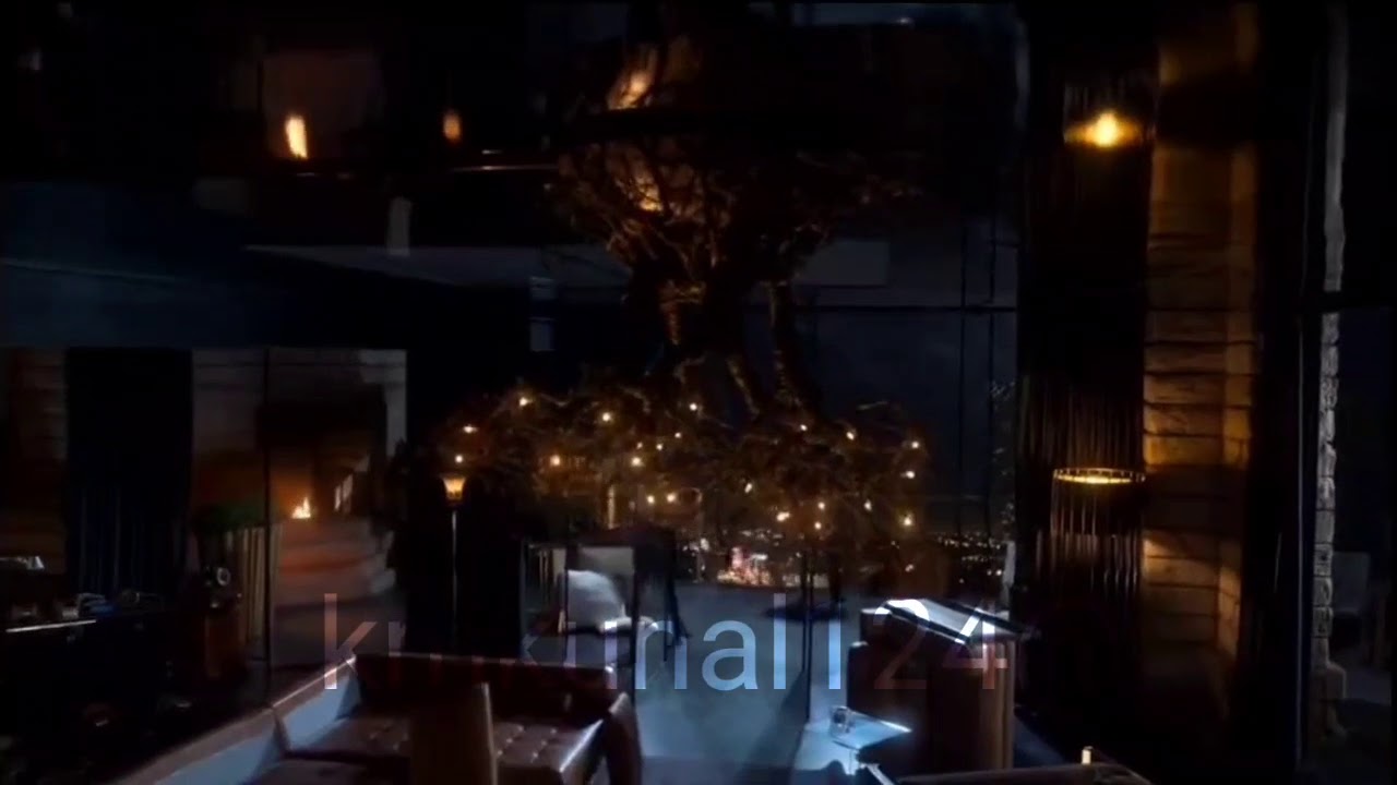 Lucifer S04E10 | Chloe says I Love Uh to him.  Lucifers' goodbye to Chloe before he fly down to Hell