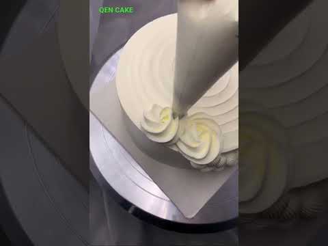 Video Mẫu bánh sinh nhật đơn giản 6 - youtube