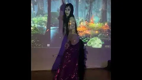 Inanna portraying the Unicorn at the "Boldog Tappa...