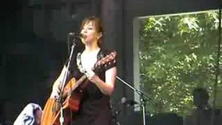 Suzanne Vega - Solitaire