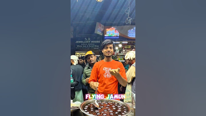 flying jamun customer reaction🥰🎥 #music #funny #gulabjamun #food #indiandessert #comedy #indiansweet
