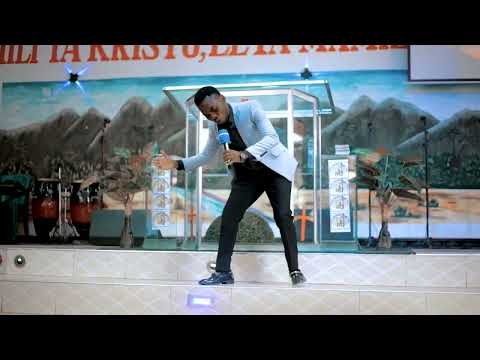 Namwamini MUNGU Aniliset Butati (Live performance (