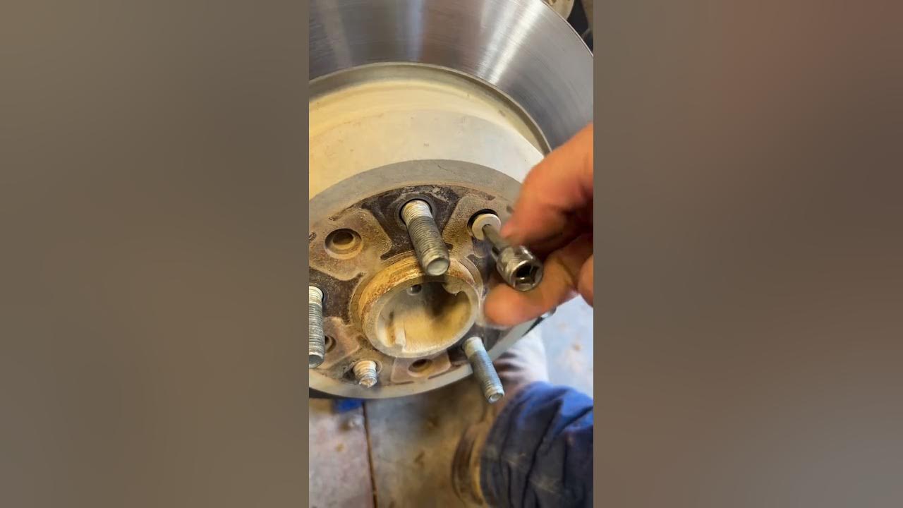 Jeep wrangler, Rubicon rear wheel stud replacement YouTube