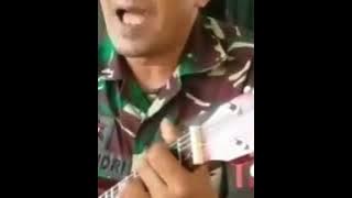TNI Nyanyi Lagu Religi Nang Akhirat Ora Ono Soto Babat Suaranya Mantep Banget
