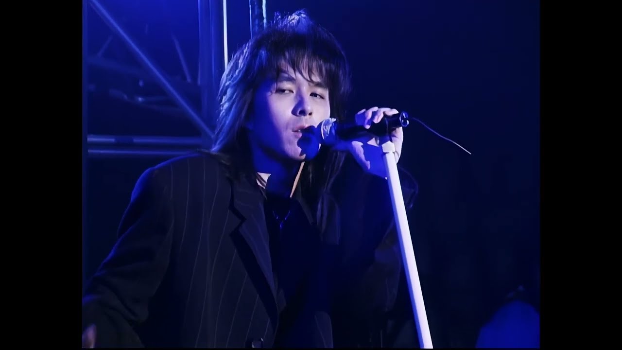 WANDS「寂しさは秋の色」(LIVE at 渋谷ON AIR EAST 1993.12.8) - YouTube