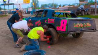 TIRE CHANGE IN 60 SECONDS