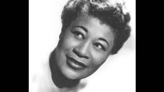 Video thumbnail of "It's A Pity To Say Goodnight (1946) - Ella Fitzgerald and The Delta Rhythm Boys"