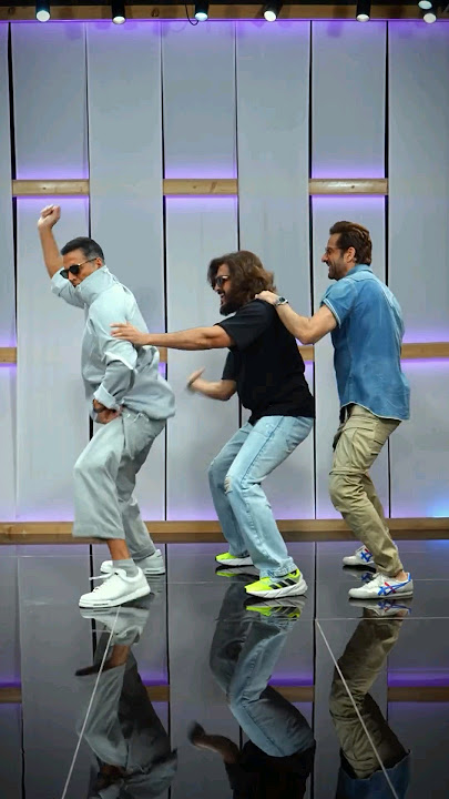 Akshay Kumar, Riteish Deshmukh & Fardeen Khan ENJOY dancing to 'Heyy baby' song 😍 #shorts