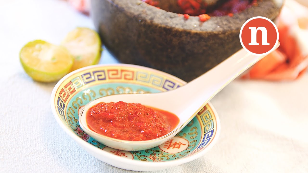 Sambal Belacan | Raw Chillies with Shrimp Paste [Nyonya Cooking]