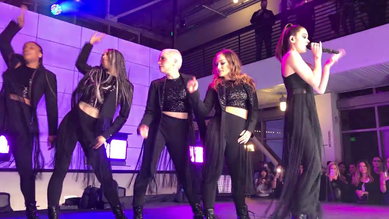 Hailee Steinfeld - Starving at YouTube Space LA Los Angeles