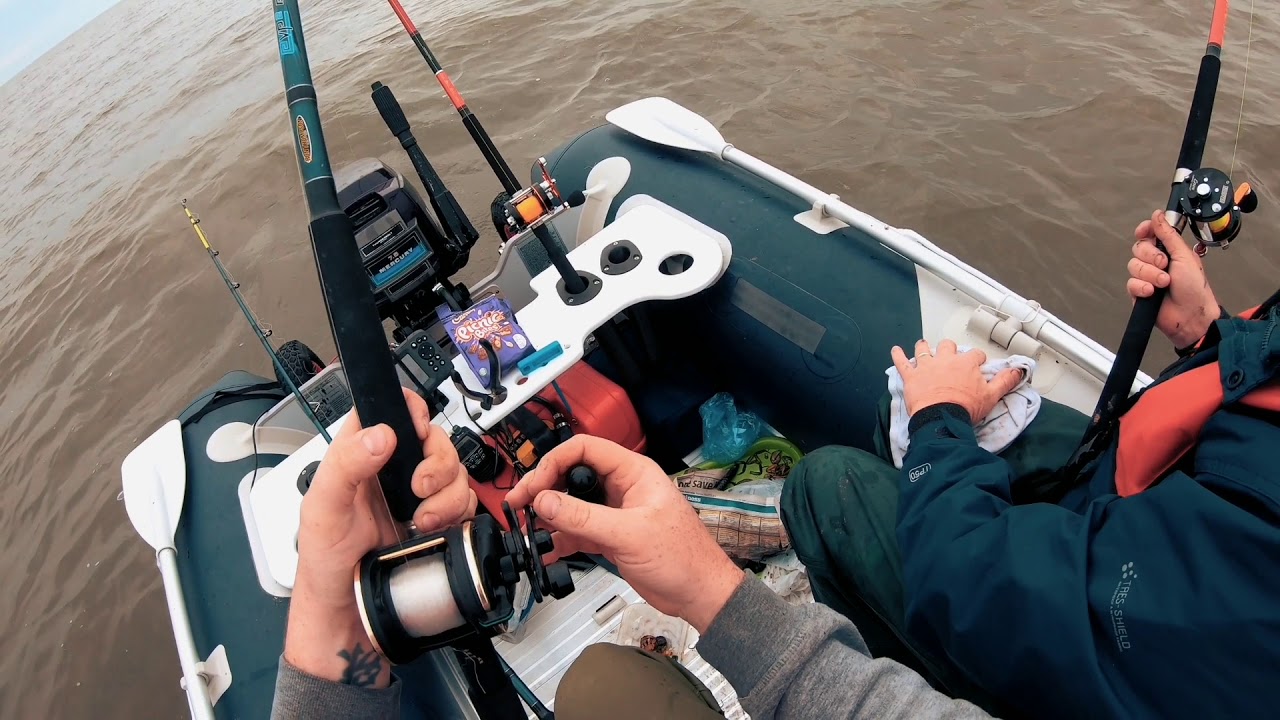 5 bar Gate on the 3.3m dinghy testing out the rod rest platform